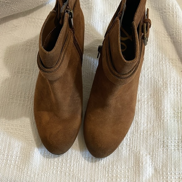 SAM EDELMAN- brown suede buckle booties - NWOT - Picture 4 of 6